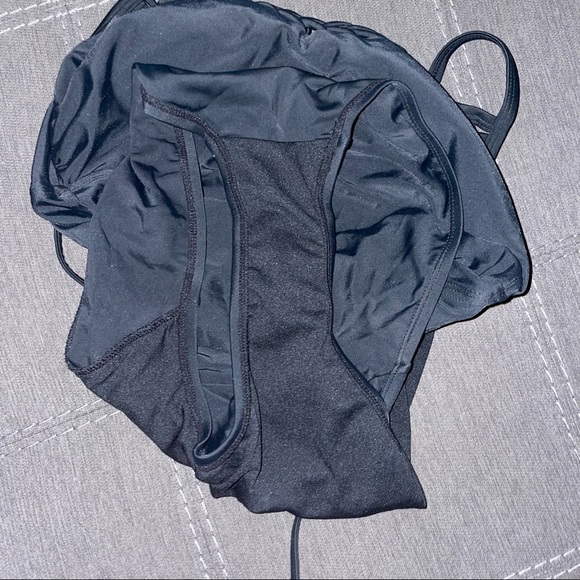 Merona Medium One Piece Swimsuit - Picture 6 of 7